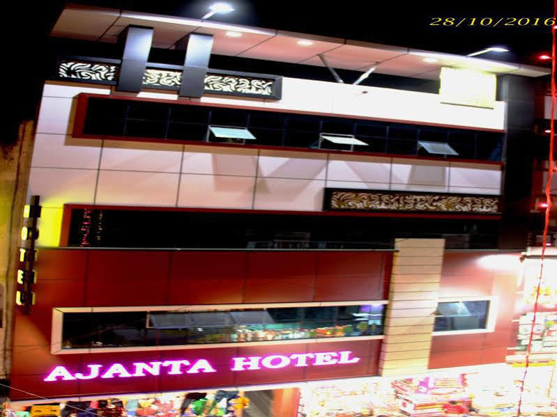 Ajanta Hotel 100 Mtrs Railway Station & 400 Mtrs Dargah Adžmér Exteriér fotografie